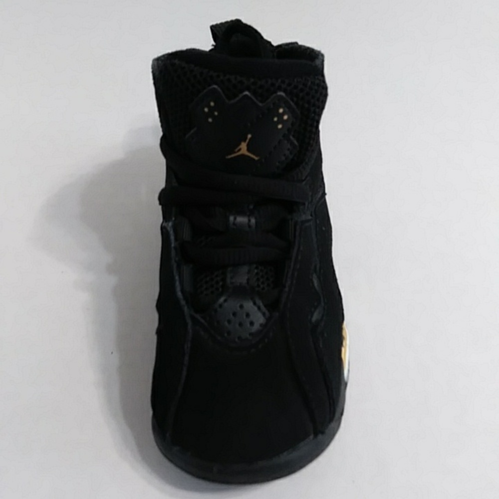 Jordan Kids Black and Gold Sneakers *EUC* - Picture 5 of 8